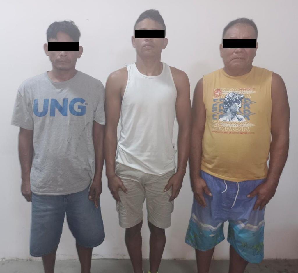 SSyPC detiene a tres implicados en delitos contra la salud y robo