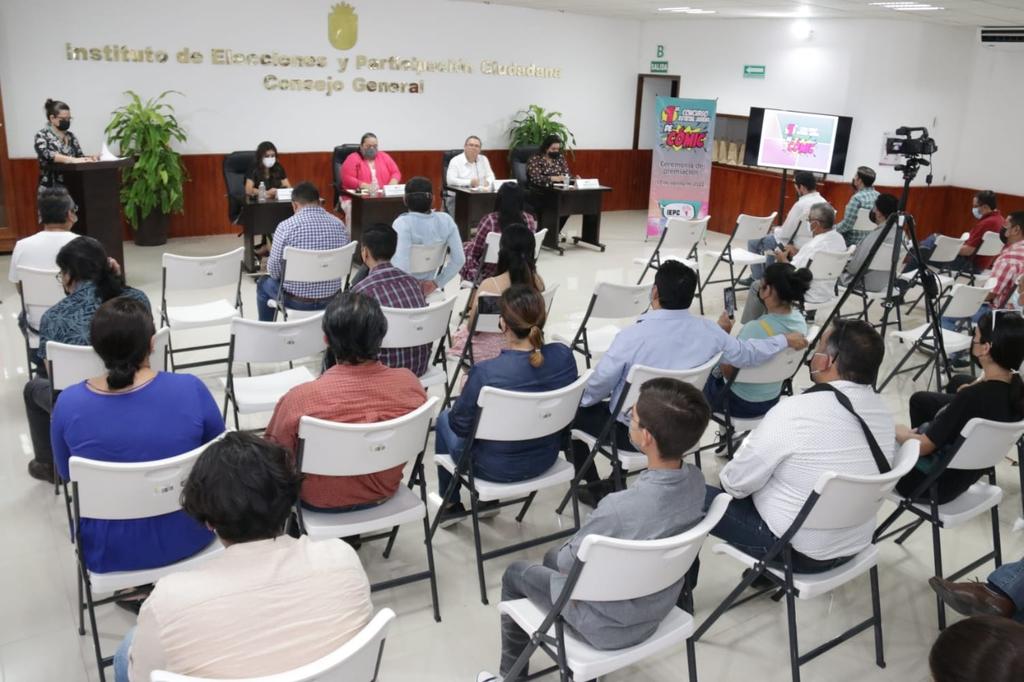 Entrega IEPC premios del Primer Concurso Estatal de Cómics 2022 para fortalecer la participación ciudadana