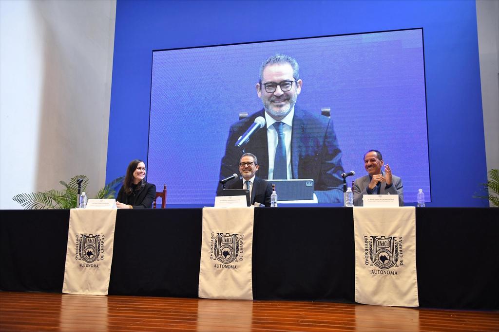 Concluyen las actividades del Seminario Estrategias Anticorrupción y Prevención del Lavado de Dinero