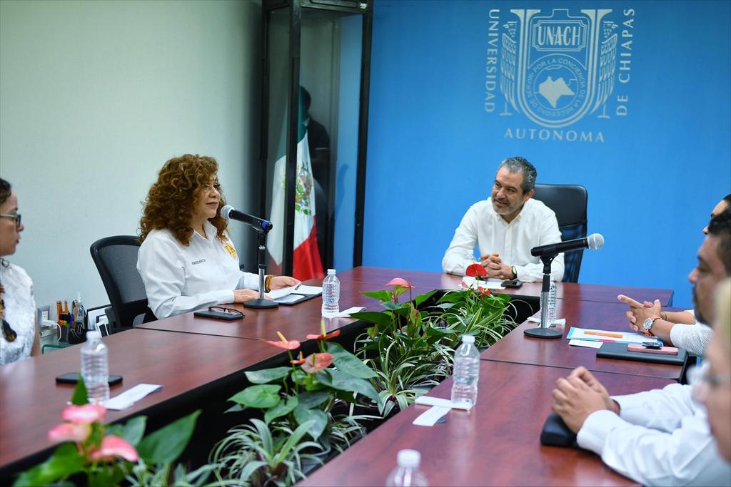 Emprenderán UNACH y el Tribunal Administrativo del Poder Judicial del Estado acciones conjuntas en favor de la sociedad y su personal