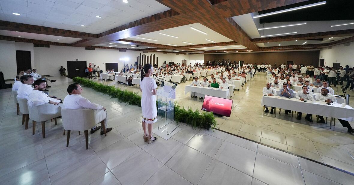 ’’Con nosotros le va a ir bien a Yucatán’’: Claudia Sheinbaum reitera ante el sector empresarial de la entidad que en la 4t continuará la atracción de inversiones a favor del bienestar
