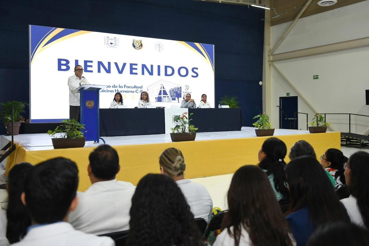 Inician las actividades el Tercer Congreso de la Facultad Medicina Humana de la UNACH 