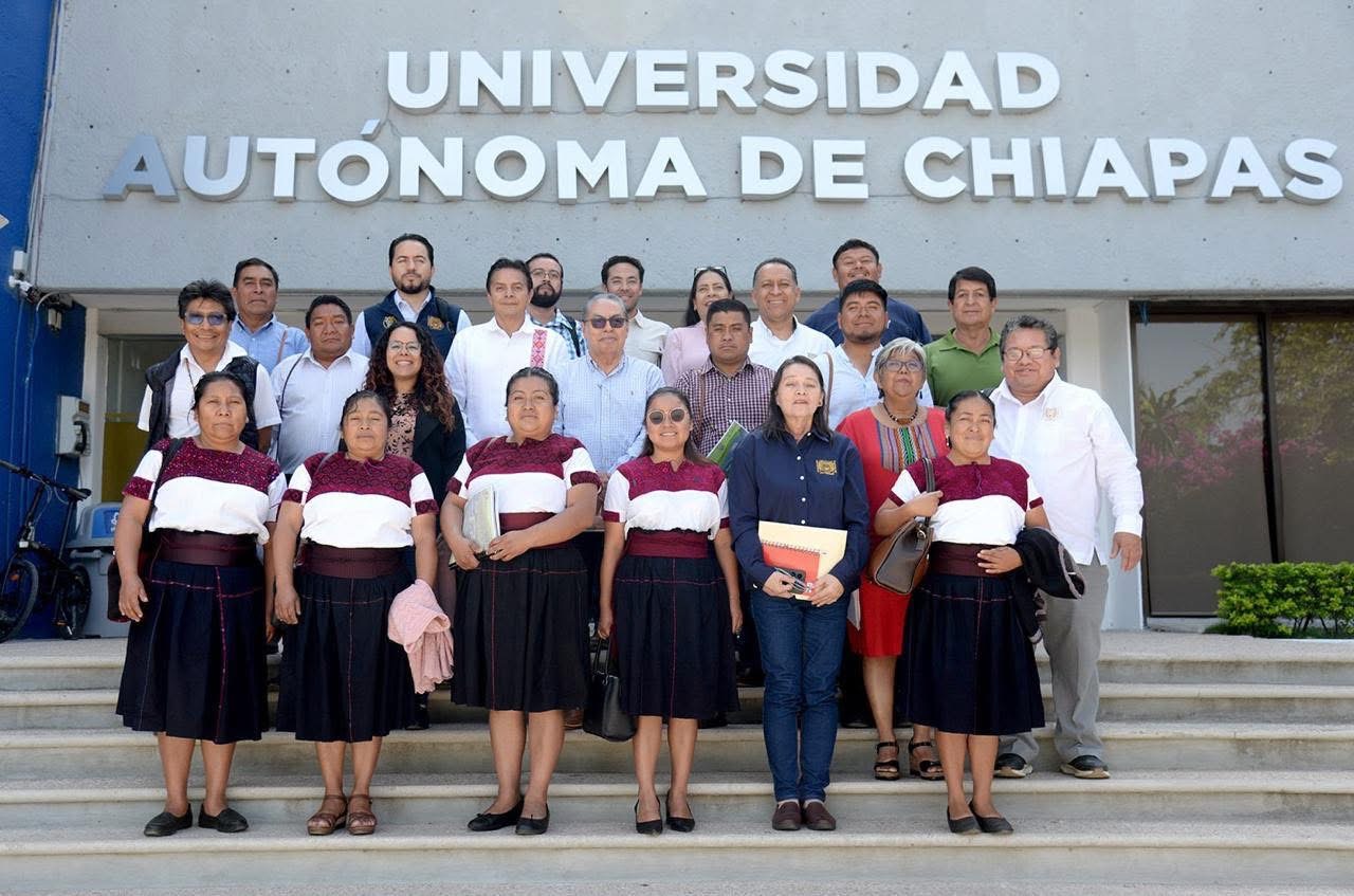 Trabajan UNACH y Ayuntamiento de Larráinzar en la construcción del Modelo de Vinculación Social Integral 