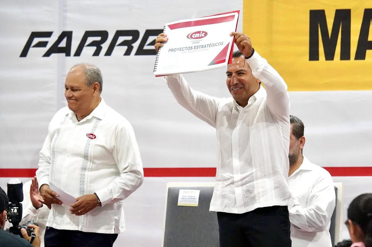 Eduardo Ramírez llama a sumar esfuerzos para transformar a Chiapas con infraestructura de calidad 