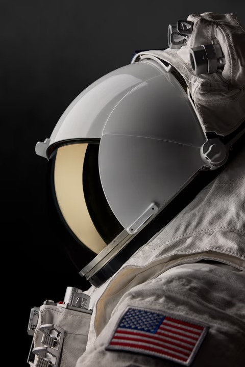 Diseñado para astronautas: Oakley y Axion Space lanzan un sistema de visor de última generación 