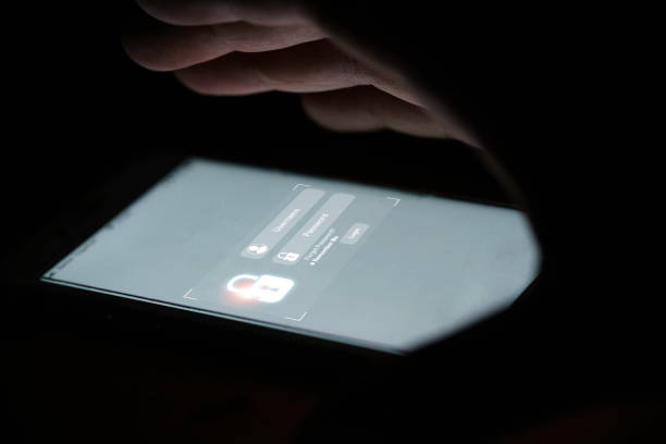 ¿Cómo saber si alguien está espiando tu teléfono celular? 