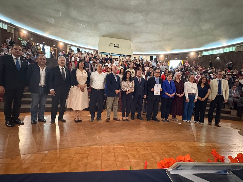 Rector de la UNACH Oswaldo Chacón Rojas es el primer chiapaneco invitado a dictar la cátedra de inicio de curso en los 349 años de la USAC 