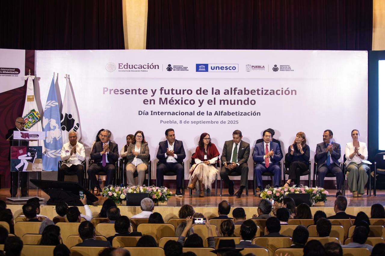 Destacan avances de alfabetización en Chiapas 