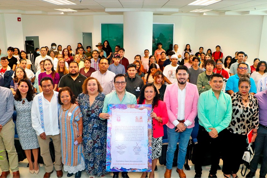 Convenio UNICACH–Berriozábal impulsa desarrollo educativo 