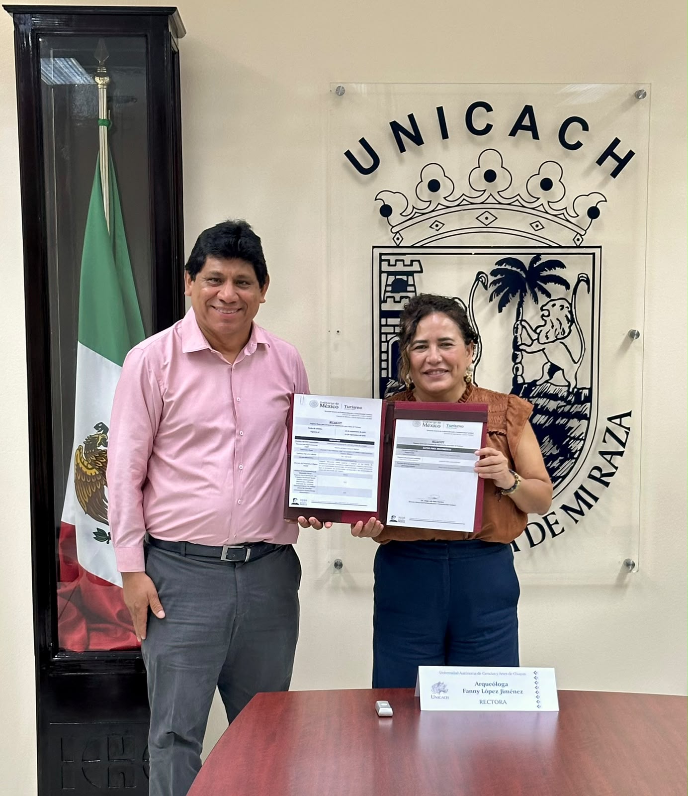 Obtiene UNICACH Registro Único de Acciones de Capacitación para Guías de Turistas