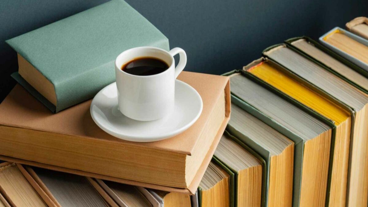 Mexicanos inician el 2026 leyendo y destinan más de 900 pesos en la compra de libros