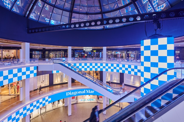Diagonal Mar busca entre sus clientes la imagen oficial del centro este 2026