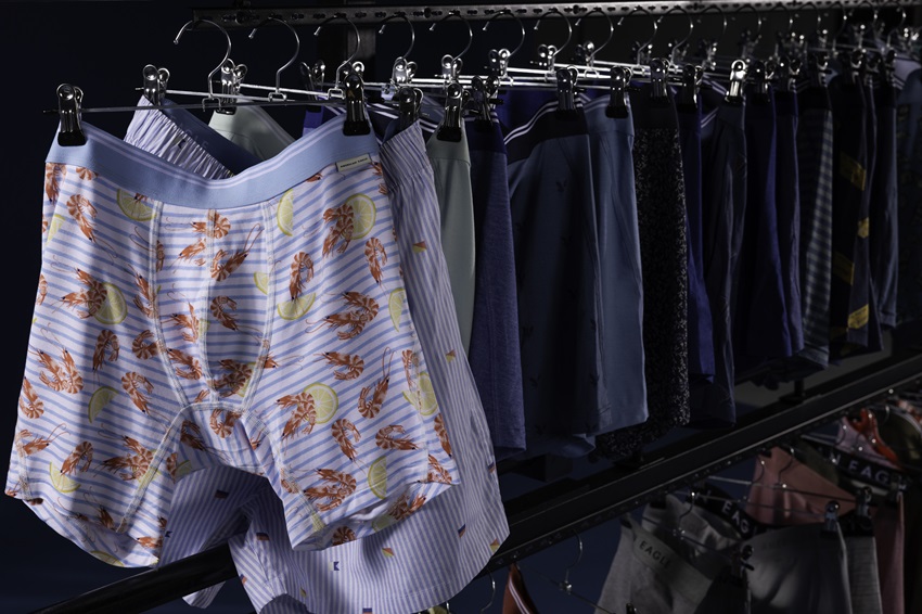 Comodidad sin filtros: AE Underwear presenta a Berth Oh! como su nuevo embajador.