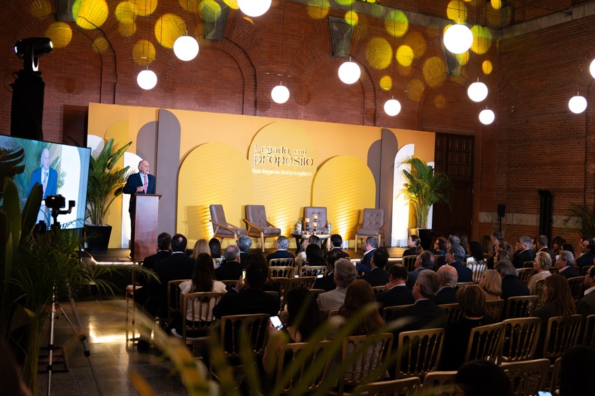 Presentan el libro “Eugenio Garza Lagüera: Liderazgo con propósito”, un homenaje a su legado empresarial y humano