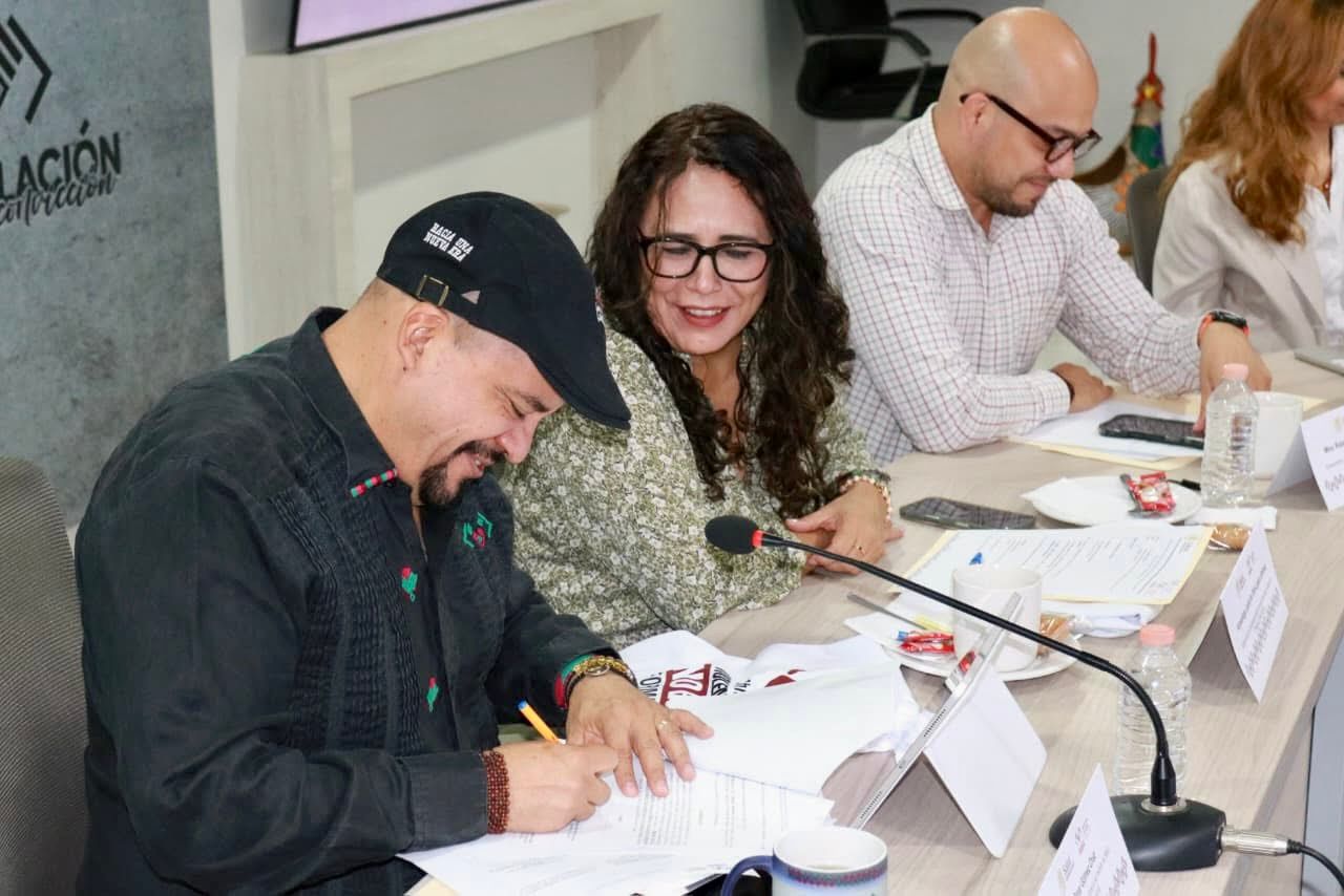 Participa UNICACH en reinstalación de la Comisión Interinstitucional que fortalece formación de recursos humanos en salud