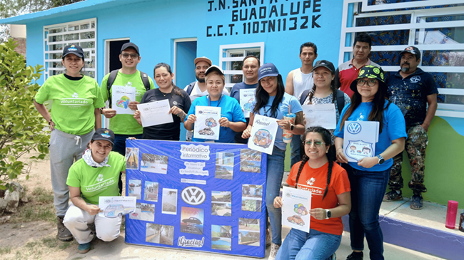Voluntarios de Volkswagen de México suman esfuerzos para renovar espacios escolares en comunidad de Silao