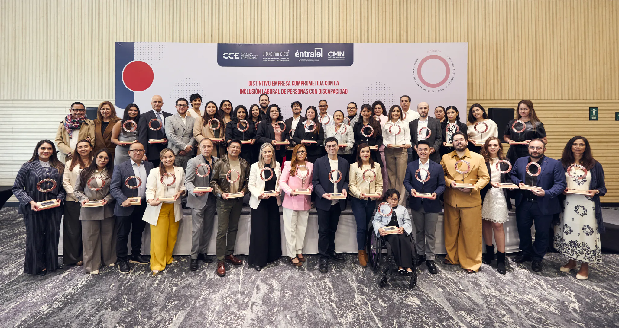 Con impulso de Éntrale, empresas en México comienzan a redefinir la inclusión laboral
