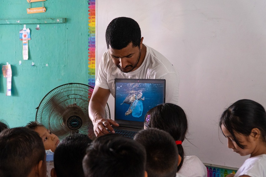 OXXO por el Océano: educación ambiental y conservación marina