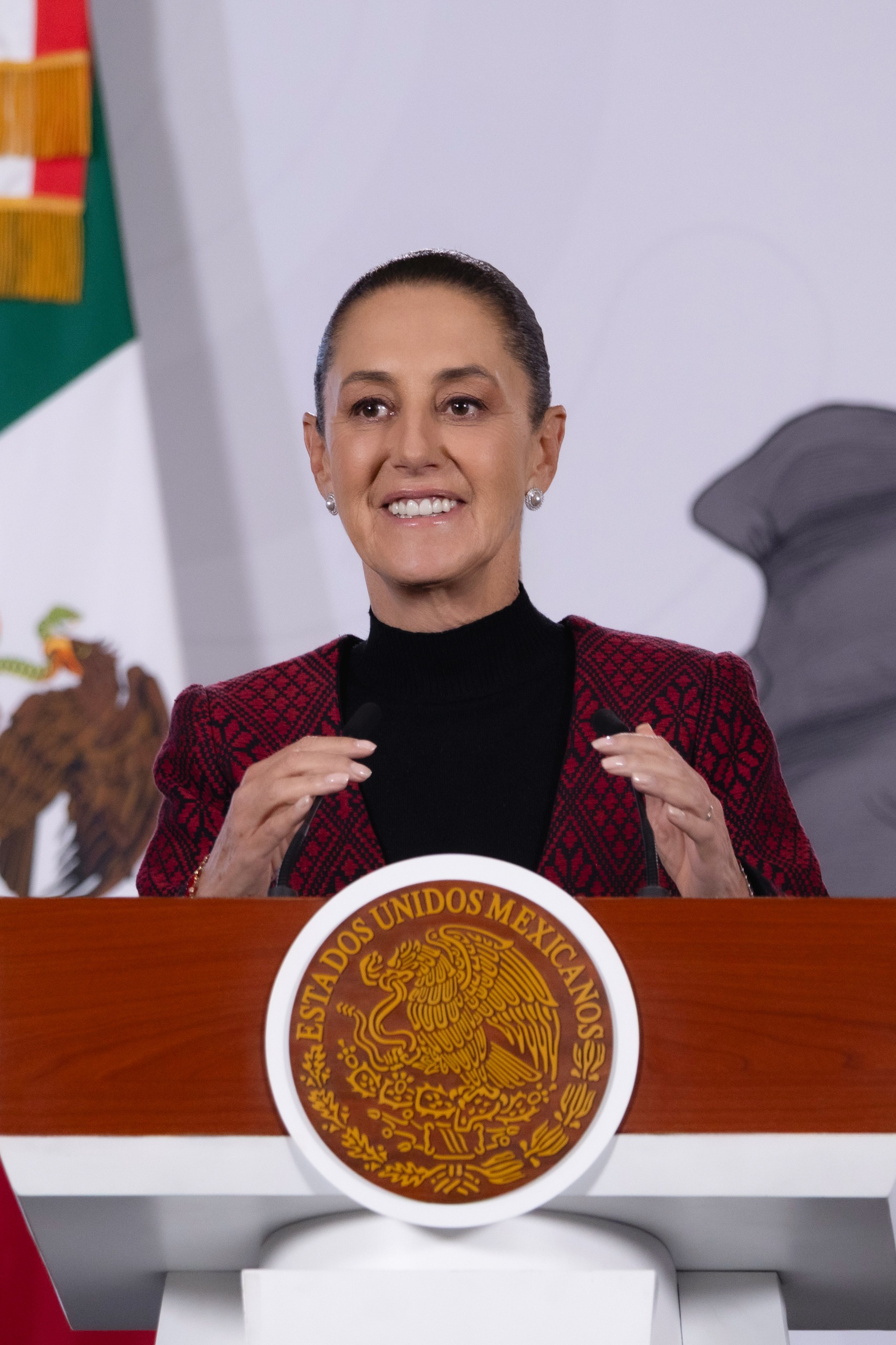 PRESIDENTA CLAUDIA SHEINBAUM ANUNCIA FOROS REGIONALES PARA CREAR EN CONSENSO PROPUESTA DE REGULACIÓN DEL USO DE PLATAFORMAS DIGITALES Y REDES SOCIALES EN NIÑAS, NIÑOS Y ADOLESCENTES