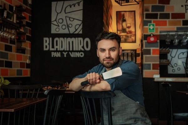 Bladimiro Pan y Vino, un espacio auténtico y cálido que envuelve con sabores mediterráneos al barrio de Santa María la Ribera